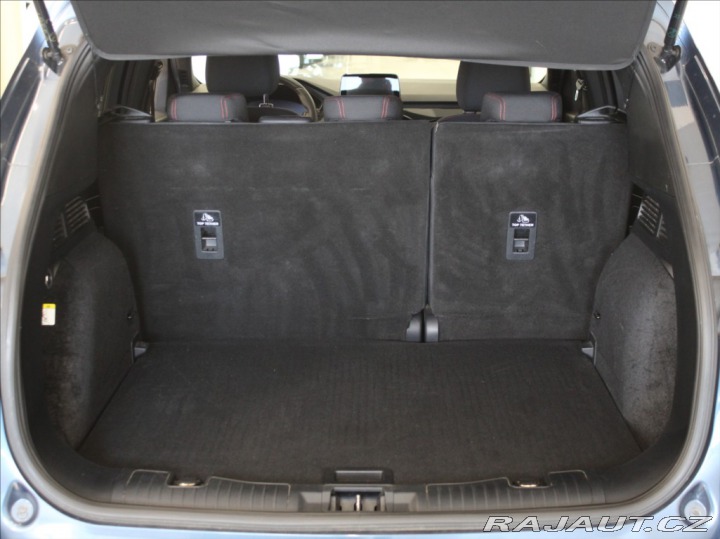 Ford Kuga 1,5 EB ST-Line 1.majitel. 2021