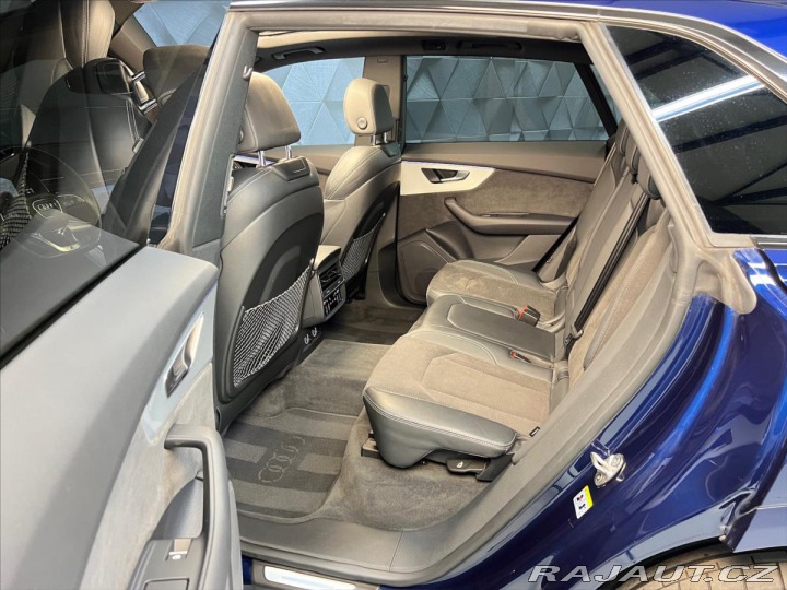 Audi Q8 50TDI QUATTRO S-LINE, BLA 2020