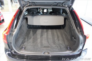 Volvo V90 D5 AWD R-Design PilotA / 2019