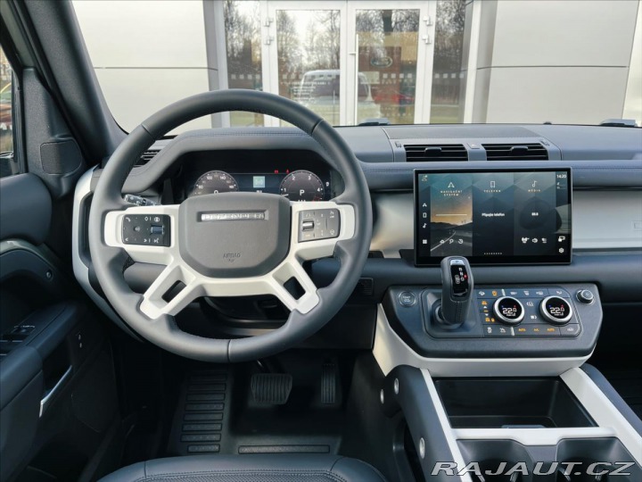 Land Rover Defender 3,0 110 S D200 AWD 2025