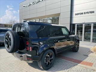 Land Rover Defender 3,0 110 X-Dynamic SE D250 2025