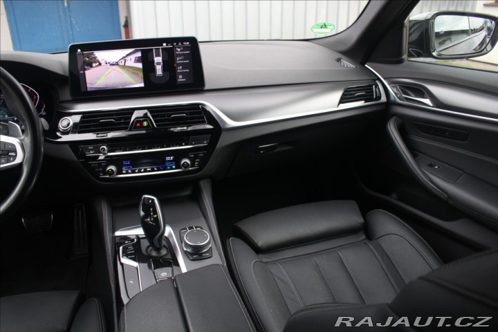 BMW 5 3,0 530d xDriveTouring M 2021