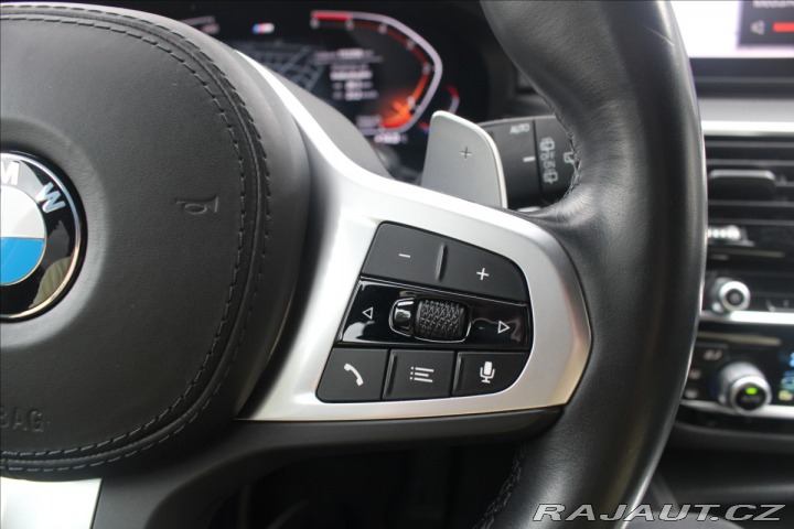 BMW 5 3,0 530d xDriveTouring M 2021