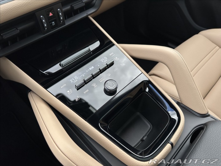 Porsche Cayenne E3 II Coupe Sport Chrono 2025