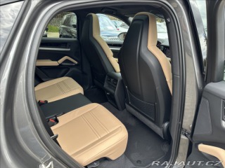 Porsche Cayenne E3 II Coupe Sport Chrono 2025