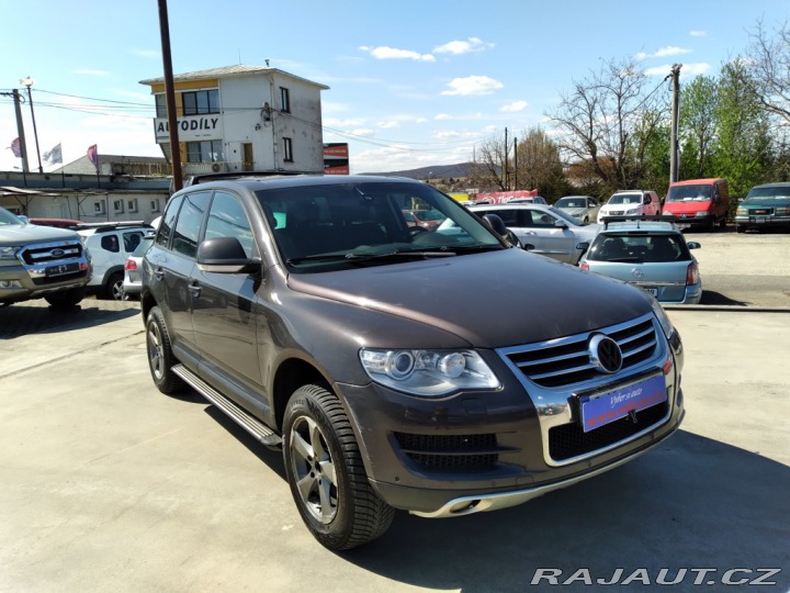 Volkswagen Touareg 3.0 TDI DSG 4 MOTION DPH 2009