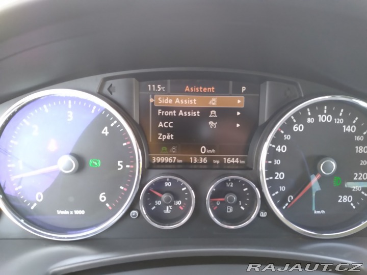 Volkswagen Touareg 3.0 TDI DSG 4 MOTION DPH 2009
