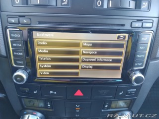 Volkswagen Touareg 3.0 TDI DSG 4 MOTION DPH 2009