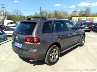 Volkswagen Touareg 3.0 TDI DSG 4 MOTION DPH 2009