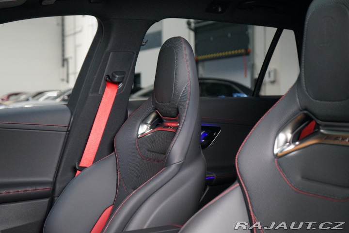 Mercedes-Benz C 63S 4M E-Perf 500kW Editi 2024