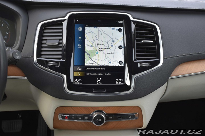 Volvo XC90 B5 AWD INSCRIPTION*7.MÍST 2020