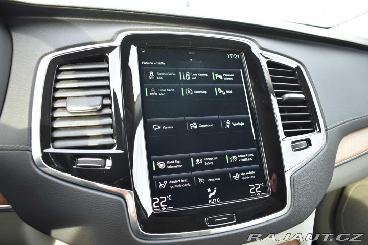Volvo XC90 B5 AWD INSCRIPTION*7.MÍST 2020