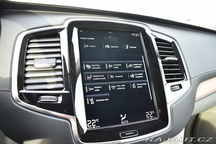 Volvo XC90 B5 AWD INSCRIPTION*7.MÍST 2020