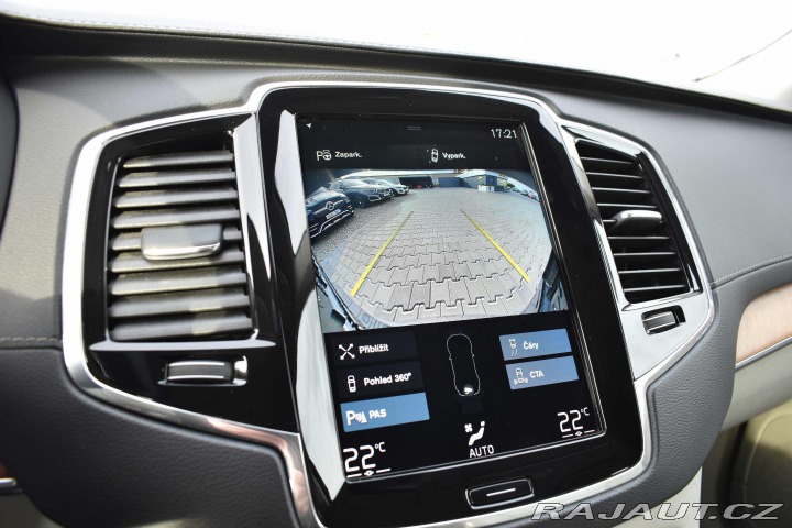 Volvo XC90 B5 AWD INSCRIPTION*7.MÍST 2020
