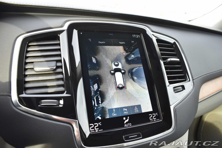 Volvo XC90 B5 AWD INSCRIPTION*7.MÍST 2020