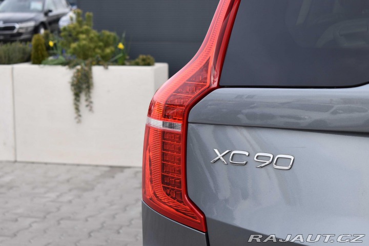 Volvo XC90 B5 AWD INSCRIPTION*7.MÍST 2020