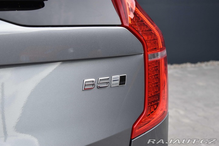 Volvo XC90 B5 AWD INSCRIPTION*7.MÍST 2020