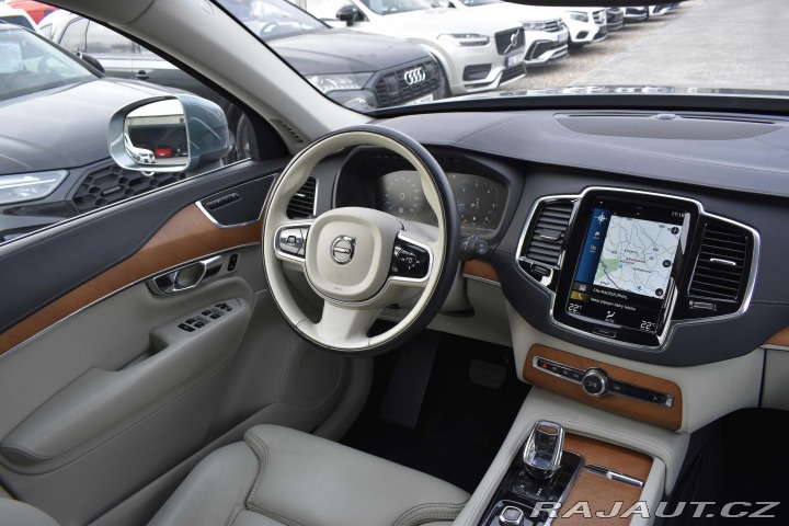 Volvo XC90 B5 AWD INSCRIPTION*7.MÍST 2020