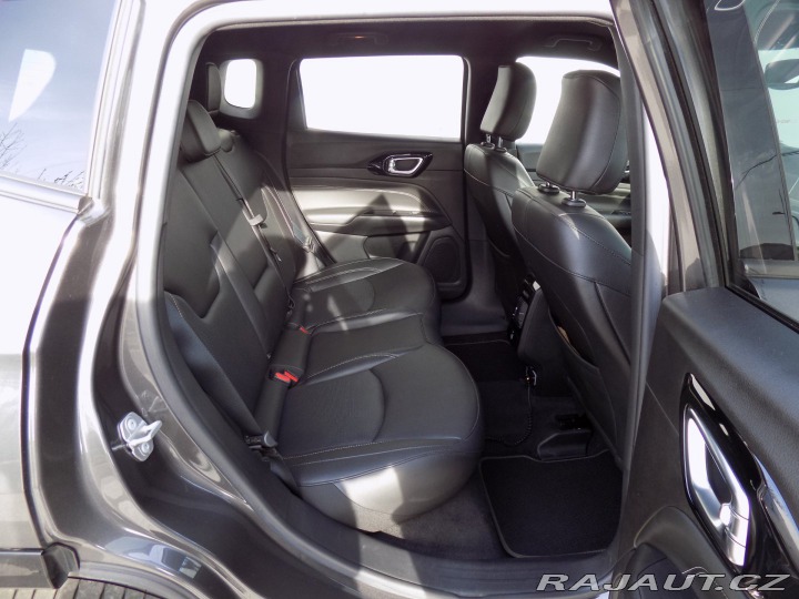 Jeep Compass 1.3 GSE/150k/DDTC/1.Maj.Č 2021