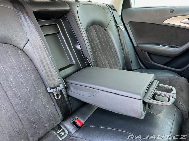 Audi A6 Avant 2015