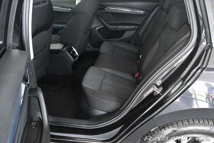 Škoda Octavia 2,0 TDi 110kW DSG Style Z 2021