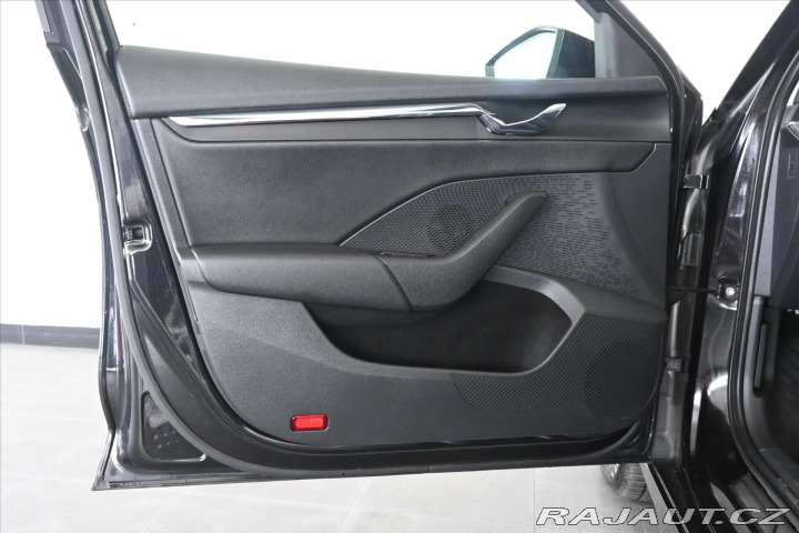 Škoda Octavia 2,0 TDi 110kW DSG Style Z 2021