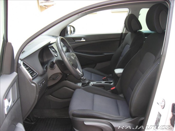 Hyundai Tucson 1,7 CRDI 116PS Trikolor 2016