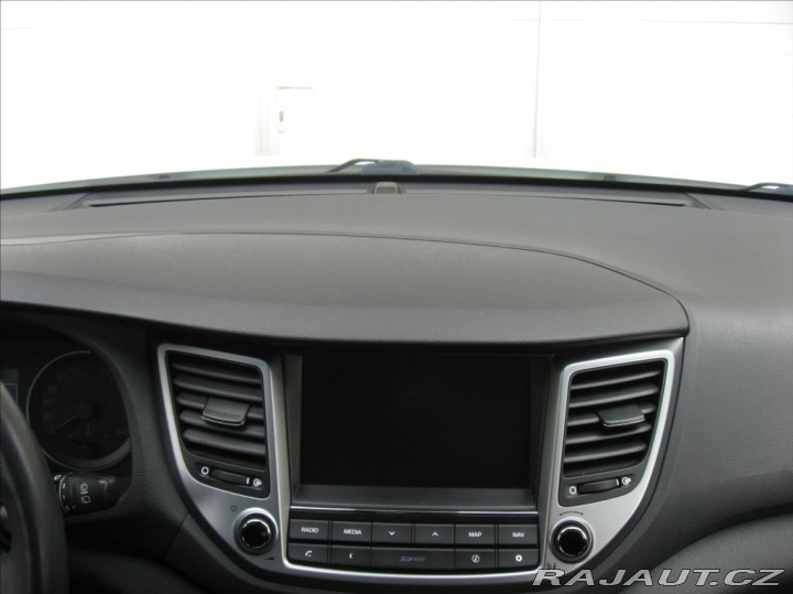 Hyundai Tucson 1,7 CRDI 116PS Trikolor 2016