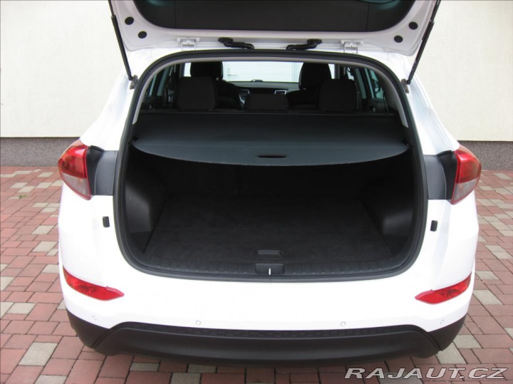 Hyundai Tucson 1,7 CRDI 116PS Trikolor 2016