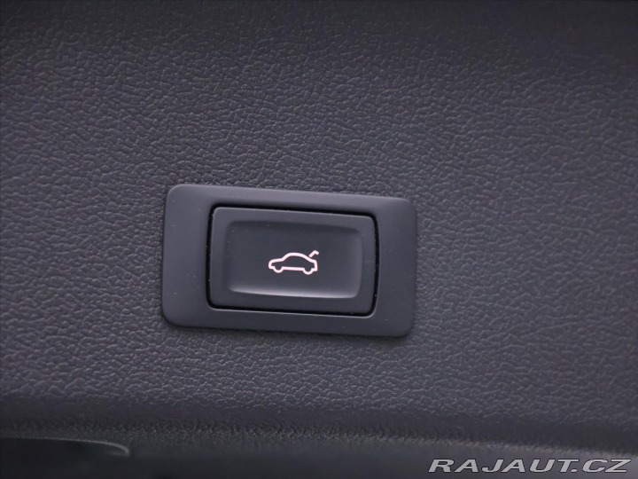 Audi A4 2,0 TDI quattro Xenon 1.M 2014