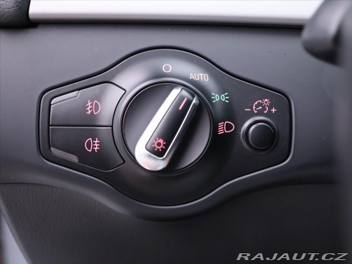 Audi A4 2,0 TDI 110kW quattro Xen 2014