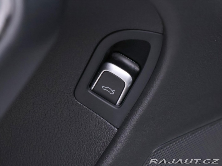 Audi A4 2,0 TDI Quattro Navi Xeno 2014