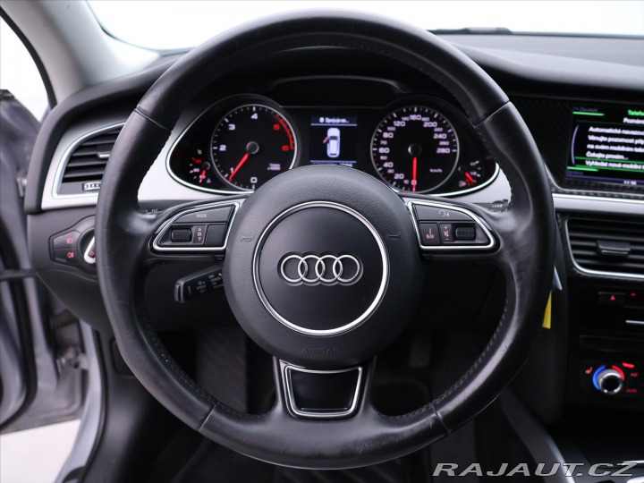 Audi A4 2,0 TDI Quattro Navi Xeno 2014