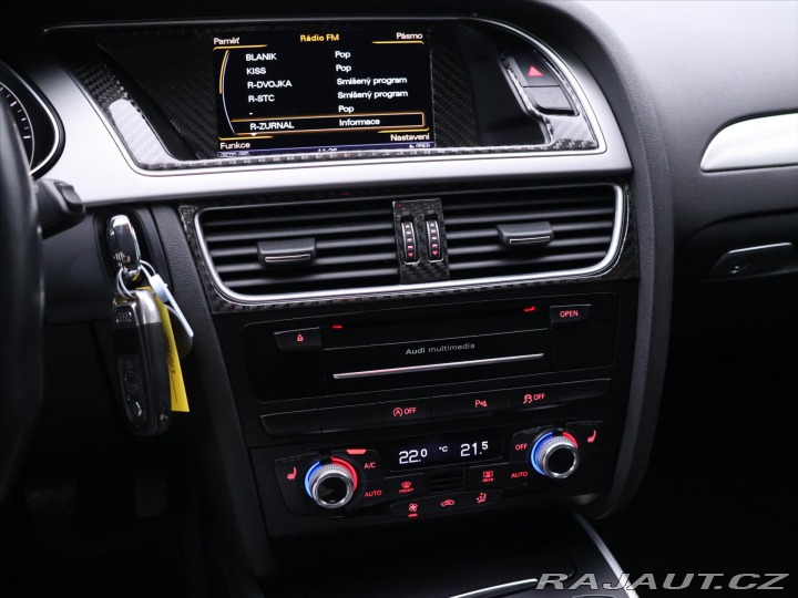 Audi A4 2,0 TDI Quattro Navi Xeno 2014