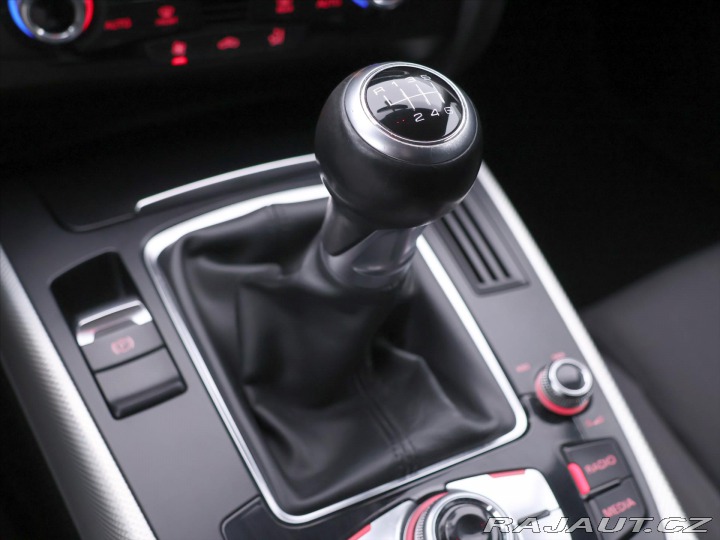 Audi A4 2,0 TDI Quattro Navi Xeno 2014