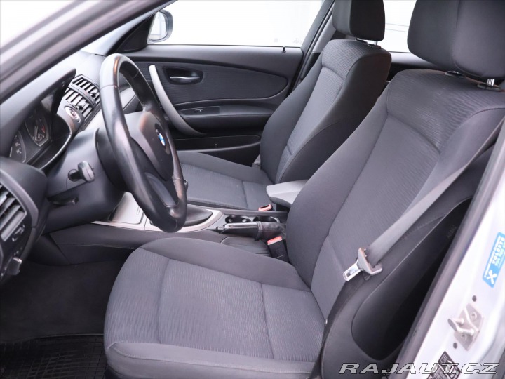 BMW 1 2,0 116i Vyhřívané Sedačk 2010