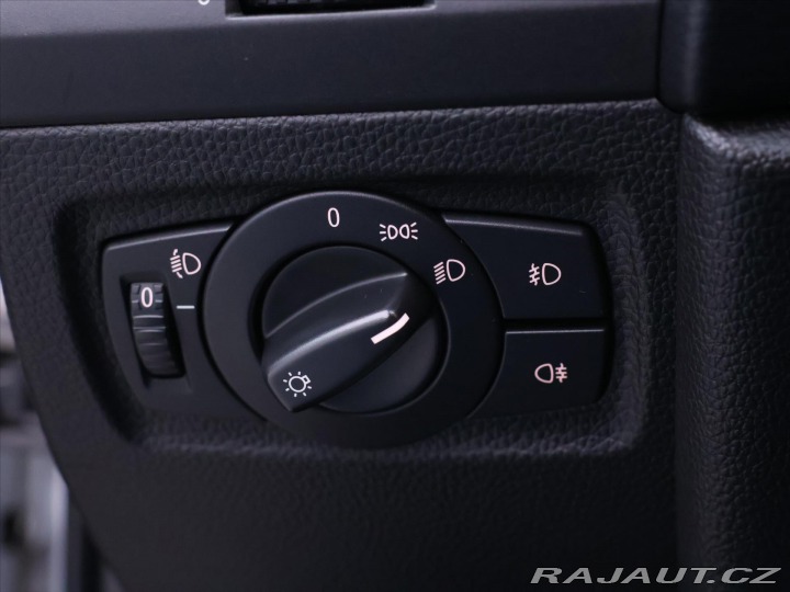 BMW 1 2,0 116i Vyhřívané Sedačk 2010