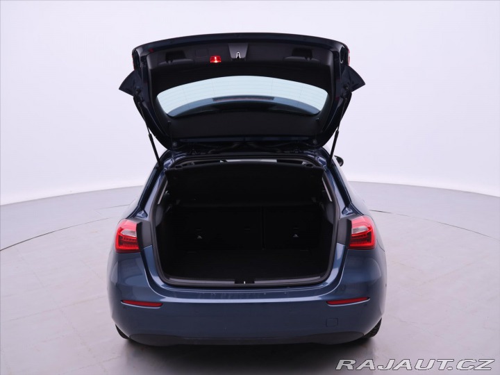 Mercedes-Benz A 1,5 180 DPH Business virt 2020