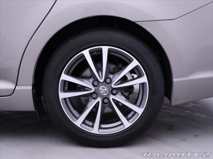 Toyota Avensis 2,0 D4-D 91kW Premium CZ 2014