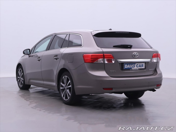 Toyota Avensis 2,0 D4-D 91kW Premium CZ 2014