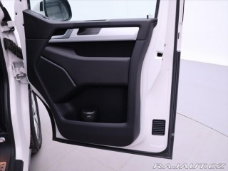 Volkswagen Multivan 2,0 TDI DSG Highline CZ D 2017