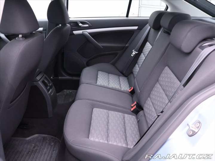 Škoda Octavia 1,4 TSI 90kW 1.Maj 40.800 2011