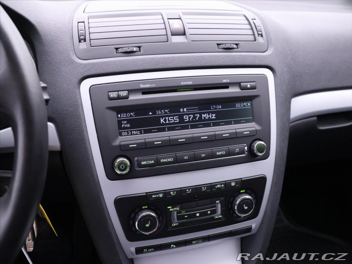 Škoda Octavia 1,4 TSI 90kW 1.Maj 40.800 2011