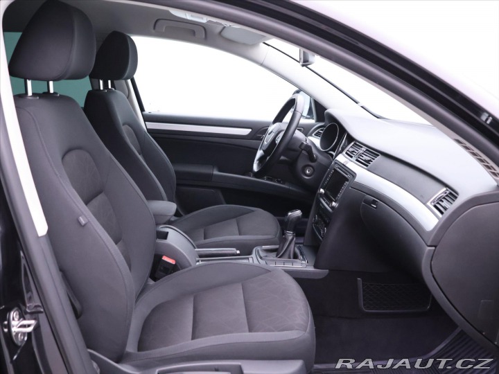 Škoda Superb 2,0 TDI 125kW Navi Klima 2011