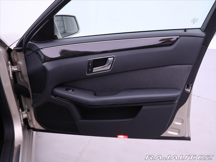 Mercedes-Benz E 3,0 350CDI 4M Avantgarde 2010