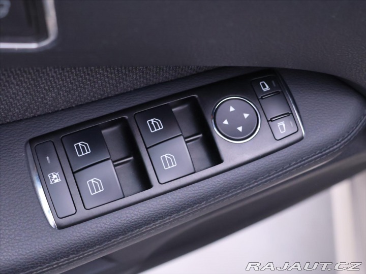 Mercedes-Benz E 3,0 350CDI 4M Avantgarde 2010