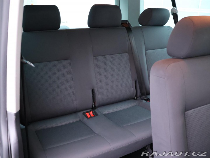 Volkswagen Caravelle 2,5 TDI 128kW Aut. Long 9 2007