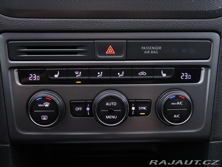 Volkswagen Golf Sportsvan 2,0 TDI 110kW DSG Lounge 2015