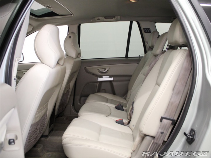 Volvo XC90 2,9 T6 4x4 AT 7-míst 1.ma 2003