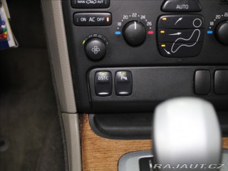 Volvo XC90 2,9 T6 4x4 AT 7-míst 1.ma 2003